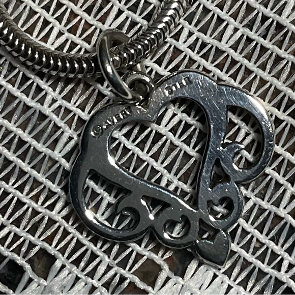 James Avery Retired Small Filigree Heart Pendant - Picture 3 of 13